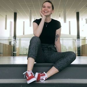 Meet your Posher, Megan